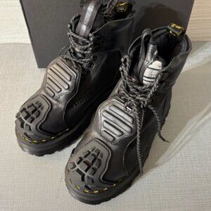 DR. MARTENS 1460 Protect Leather LaceUp Boots MSRP$340 Limited Edition RARE FINE